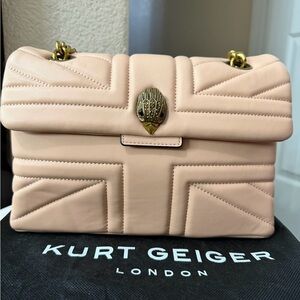 KURT GEIGER
Kensington Union Jack Leather Shoulder Bag In Light/pastel pink